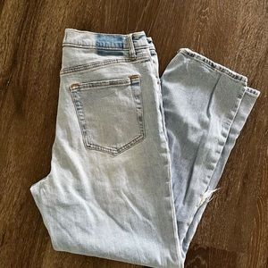 Abercrombie & Fitch Ultra High-Rise Straight Ankle Jean Size 14/32T